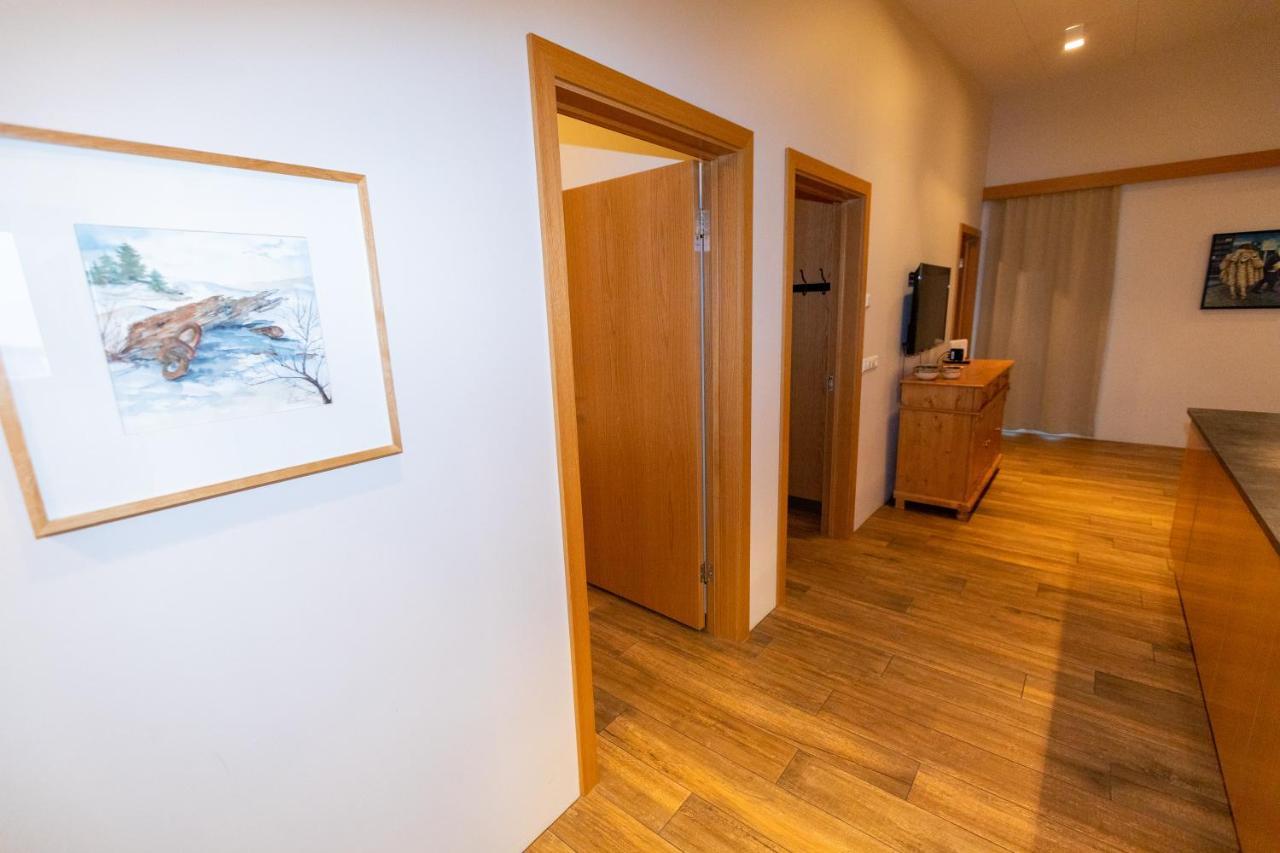 Hrimland Cottages آكيورِيْري المظهر الخارجي الصورة