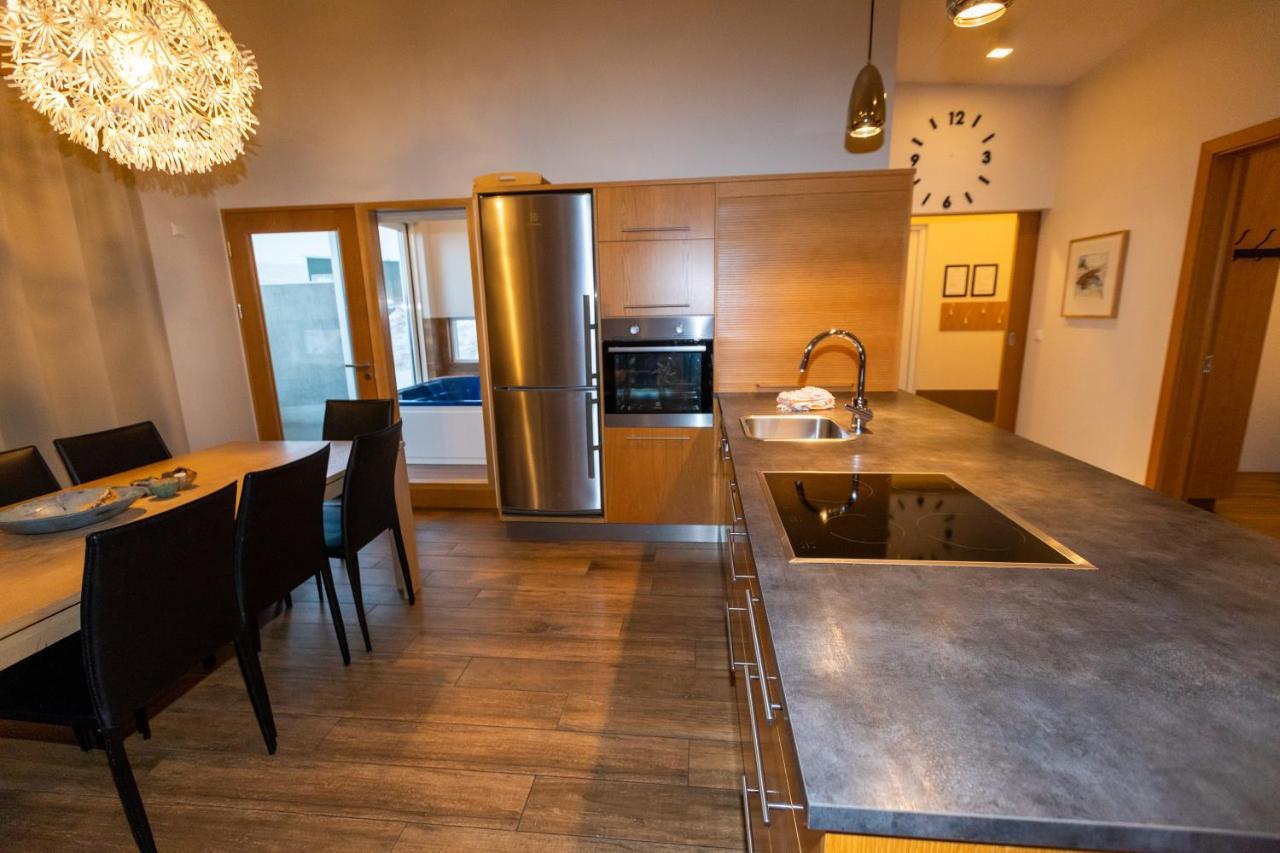 Hrimland Cottages آكيورِيْري المظهر الخارجي الصورة